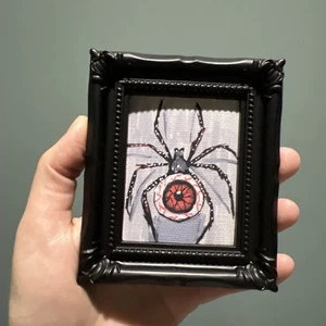 Impresión de mi arte araña espeluznante, miedo, Halloween, pintura en miniatura, pequeña, enmarcada - Imagen 1 de 7
