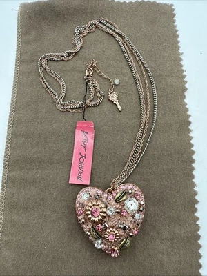Betsey Johnson Large Heart Necklace Rose Gold Plate 16"  - Image 1 of 4