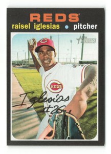 2020 Topps Heritage Raisel Iglesias  #270   Cincinnati Reds Baseball Card