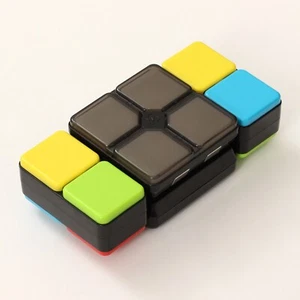 Juego de rompecabezas electrónico Moose FlipSide 'Rubik's Cube Style' de 2016 *FUNCIONA* - Imagen 1 de 3