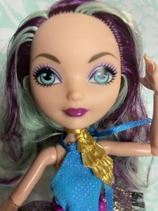 Monster High Ever After Mirror Beach Madeline Hatter Matty Beautiful Doll Mattel - Picture 1 of 5