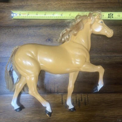 Vintage 1980 Western Barbie's Palomino Horse Dallas - Image 1 of 4