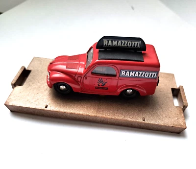 FIAT 500 C FURGONCINO RAMAZZOTTI DEL 1949 1:43 BRUMM R53 PERFETTO RARO - Immagine 1 di 4