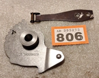 ZF4HP22 AUTOMATIC GEARBOX DETENT GATE & SPRING ZS1043306029 - Image 1 of 4