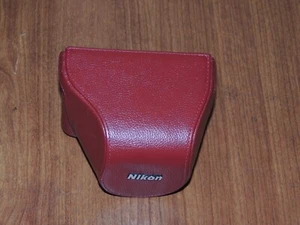 OEM Nikon Leather Body Case Bag CB-N2000SE - RED - for J1 J2 J3 J4 S1 S2 - 3640 - Picture 1 of 4