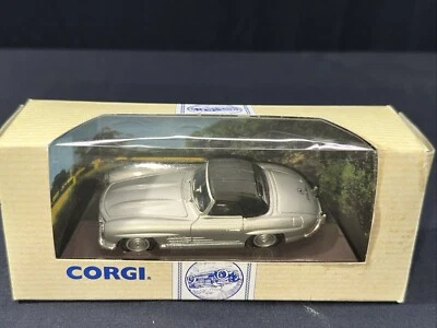 CORGI CLASSICS 1:43 DIECAST  MERCEDES 300 SOFT TOP SILVER - Image 1 of 4