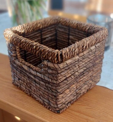 Korb Deko Geflecht  Bast Körbchen Präsentkorb Aufbewahrungskorb  16,5x16,5x14cm - Bild 1 von 4