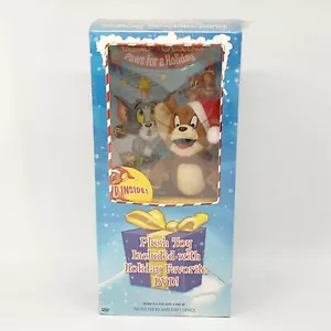 Tom and Jerry Paws for a Holiday Christmas DVD Jerry Plush Doll Gift Set Sealed - Picture 1 of 9
