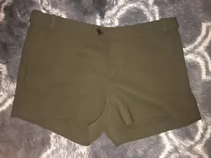 NEW Banana Republic Women’s Ryan Fit Army Green Shorts Size 6 NWT - Picture 1 of 5