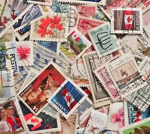 Canada Over 100 Different Canadian Stamps Many Commemoratives Off Paper Used - Picture 1 of 1