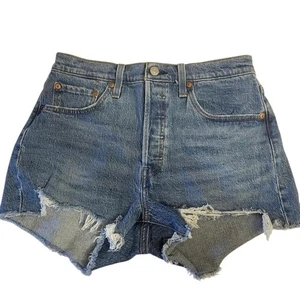 Levi Strauss 501 pantaloncino corto denim donna blu effetto invecchiato taglio vita 28 - Foto 1 di 7