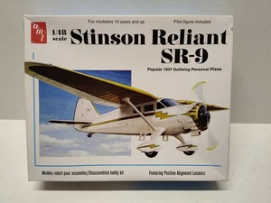 AMT Stinson Reliant SR-9 Modellflugzeug 1:48 Bausatz ungebaut versiegelte Tüten Full Ki - Bild 1 von 12