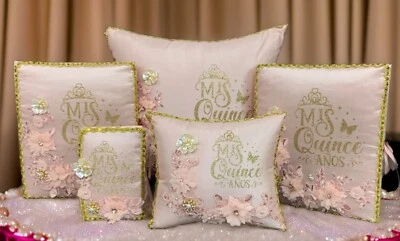 ¡NUEVO! Paquete de 5 piezas de quinceañera personalizado con temática floral Foto 1 de 4