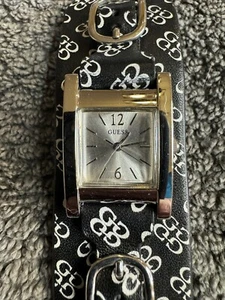 GUESS Wide Leather Ladies Buckle Band Watch G55977L new battery see description - Picture 1 of 5