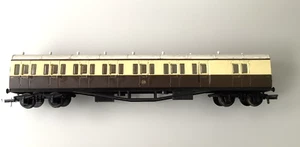Airfix GWR Chocolate And Cream Suburban Class B Brake Coach 6845 - Picture 1 of 3