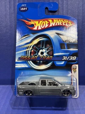 Nissan Titan #031 plateado 31/38 primeras ediciones Hot Wheels 2006 Foto 1 de 4
