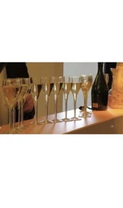 Veuve Clicquot Champagne Glass Flutes X 4 - Picture 1 of 4