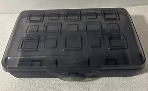 Caja de lápices Sterilite con tapa de salpicaduras (gris) - Imagen 1 de 1