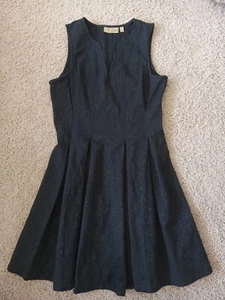 Princess Vera Wang Juniors Sz 5 Dress Sleeveless V Neck Black Floral Fit N Flare - Picture 1 of 9