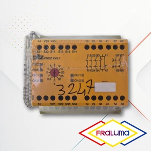 PILZ Sicherheitsrelais PNOZ XV3.1 24VDC 3n/o 1n/c 2n/o t 774530 - Neu - Bild 1 von 2