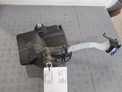 Depósito de lavado sin limpiaparabrisas trasero compatible con 15-23 TRANSIT CONNECT 3565098 Foto 1 de 4