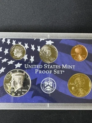 2006 United States Mint Proof Set - Image 1 of 4