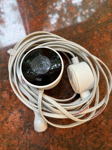 Cámara de seguridad HD exterior Google Nest Cam primera generación A0033 NC2100ES-