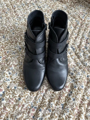Women’s Taos Black leather ankle boots Size 41 (US 10) - Image 1 of 4