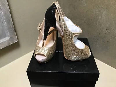 Boutique 9 Nickeya NUEVO Peep Toe Mary Jane Plataforma Bomba Oro Brillo Tacones 9.5 Foto 1 de 4