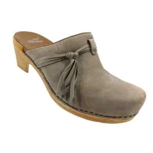Zoccoli slip on Dansko Miriam $148 con nappa marrone chiaro taglia 40 US 9/ 9,5 nuovi senza scatola - Foto 1 di 3