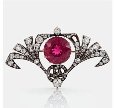 6 CT Ruby 2 CT Zircon 925 Sterling Silver Brooch - Image 1 of 4