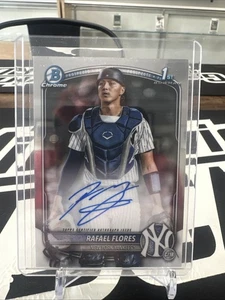 2025 Bowman Chrome Prospect Auto RAFAEL FLORES - Foto 1 di 2