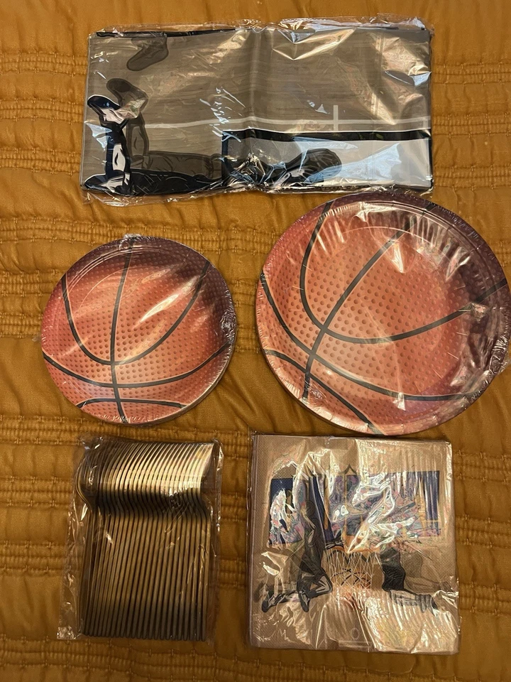 Juego de fiesta de platos de papel de baloncesto tenedores mantel servilletas NBA.      E Foto 1 de 4