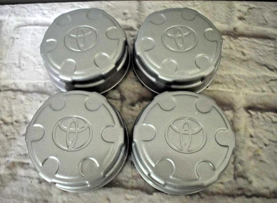 Juego de 4 cubiertas de tapa central de metal para Toyota T100 4 corredores OEM 1 7/8" de alto 1986-1995 Foto 1 de 4