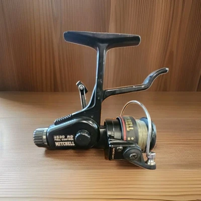 Mulinello da pesca spinning vintage Mitchell 3530 RD controllo completo.  Cuscinetto a sfera - Immagine 1 di 4