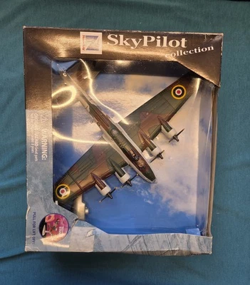 VTG Sky Pilot Collection B17 Air Rescue Fighter Plane with Stand by NewRay Camo - Image 1 of 4