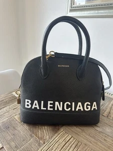 Balenciaga Village Black Woman’s Bag Used - Picture 1 of 10
