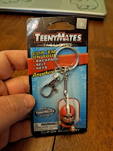 NFL Teenymates Cleveland Browns Player Tagalong Keychain With Clip 1" Backpack Cover