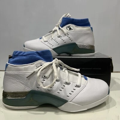 Talla 10.5 - Jordan 17 OG Low Carolina 2002 Foto 1 de 4