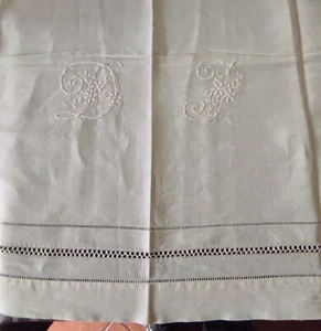 ancien drap coton monogramme brodé  triple jour echelle  270cm x 190cm N°3 - Imagen 1 de 19
