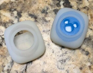 Disney Magicband 2 Puck Holder (2pack- Clear glow in the dark) by Bitbelt  - Picture 1 of 5