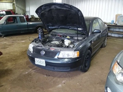 Driver Left Cylinder Head 2.8L Fits 97-02 AUDI A4 2103351 - Image 1 of 4