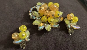 Pendientes broche diamantes de imitación cha cha AB ensalada de frutas brillantes marqués Demi Parure en muy buena condición - Imagen 1 de 12