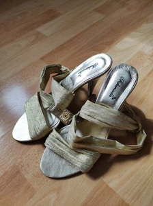 Damenschuhe von Designer Fakiriadis - Bild 1 von 2