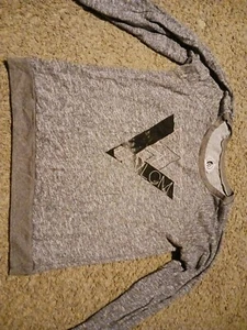 Volcom Women's Sweater Size XL - Picture 1 of 4