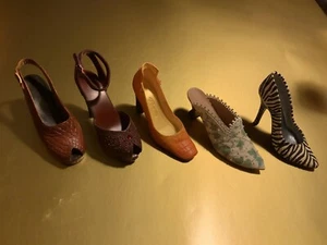 5 pares de mini zapatos vintage - Just The Right Shoe de Raine 1999 - Ver lista - Imagen 1 de 18