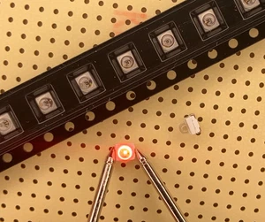Red-Orange Dome Topled PLCC-4 SMD LED 615nm 4500mcd 30° Avago HSMJ-A431-X90M1 - Picture 1 of 2