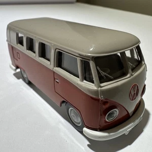 Corgi Toys Volkswagen VW Kombi Bus 1962 Diecast Van 1:43 Scale Two-Tone Red/Crea - Picture 1 of 22