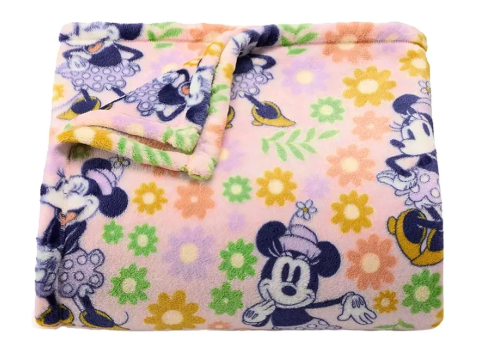 NEW Holiday MINNIE MOUSE FLOWERS Throw Blanket Fluffy Oversize Soft 60x72 GIFTS - Image 1 of 2