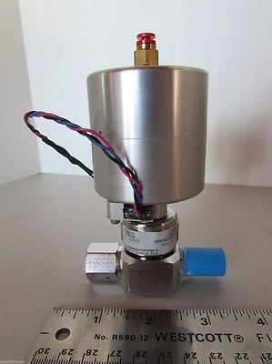 Válvula de fuelle neumática Veriflo 45300616 con sensor de posición 3500 PSI EE. UU. Foto 1 de 4